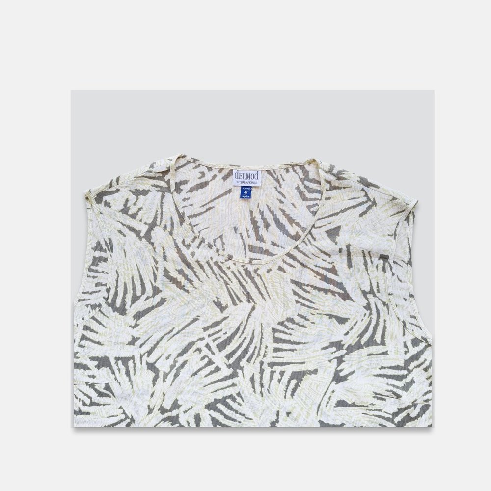 Size-XL-XXL, Delmod international cut sleeves viscose printed top - Picture 4 of 4